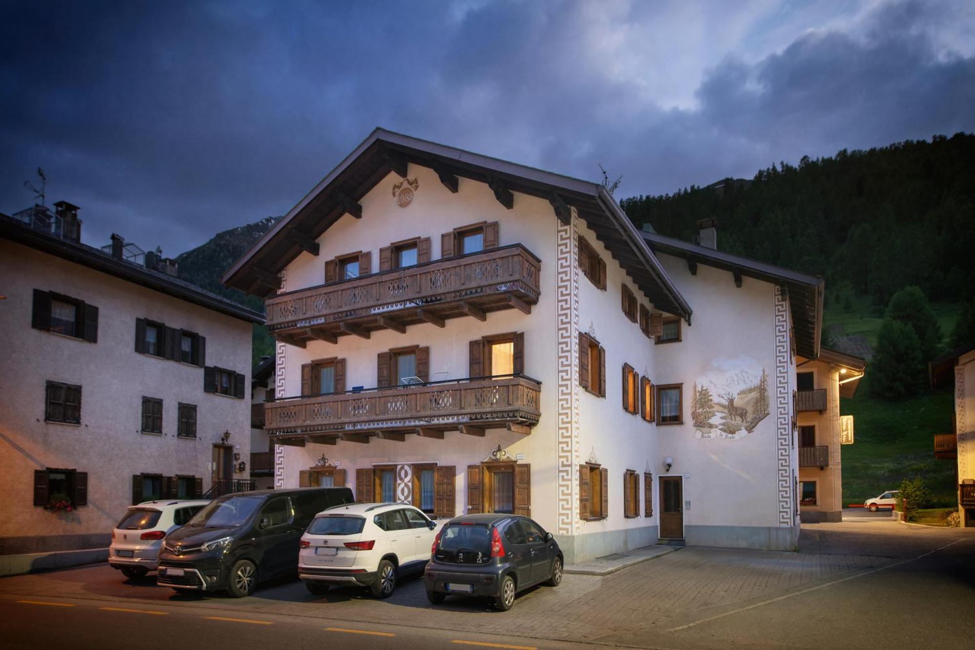 Baita La Fonte Livigno Bagian luar foto